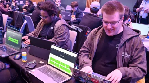 Computer science graduates struggle to secure their first jobs