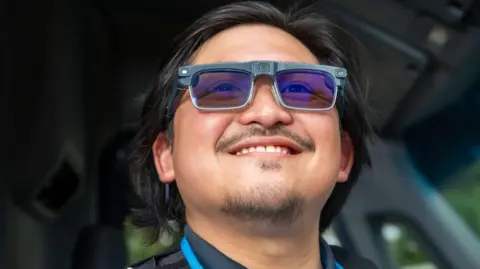 Amazon unveils prototype AI smart glasses for its delivery drivers