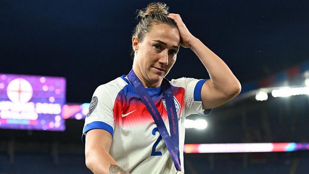 Bronze wins England award after Euros heroics